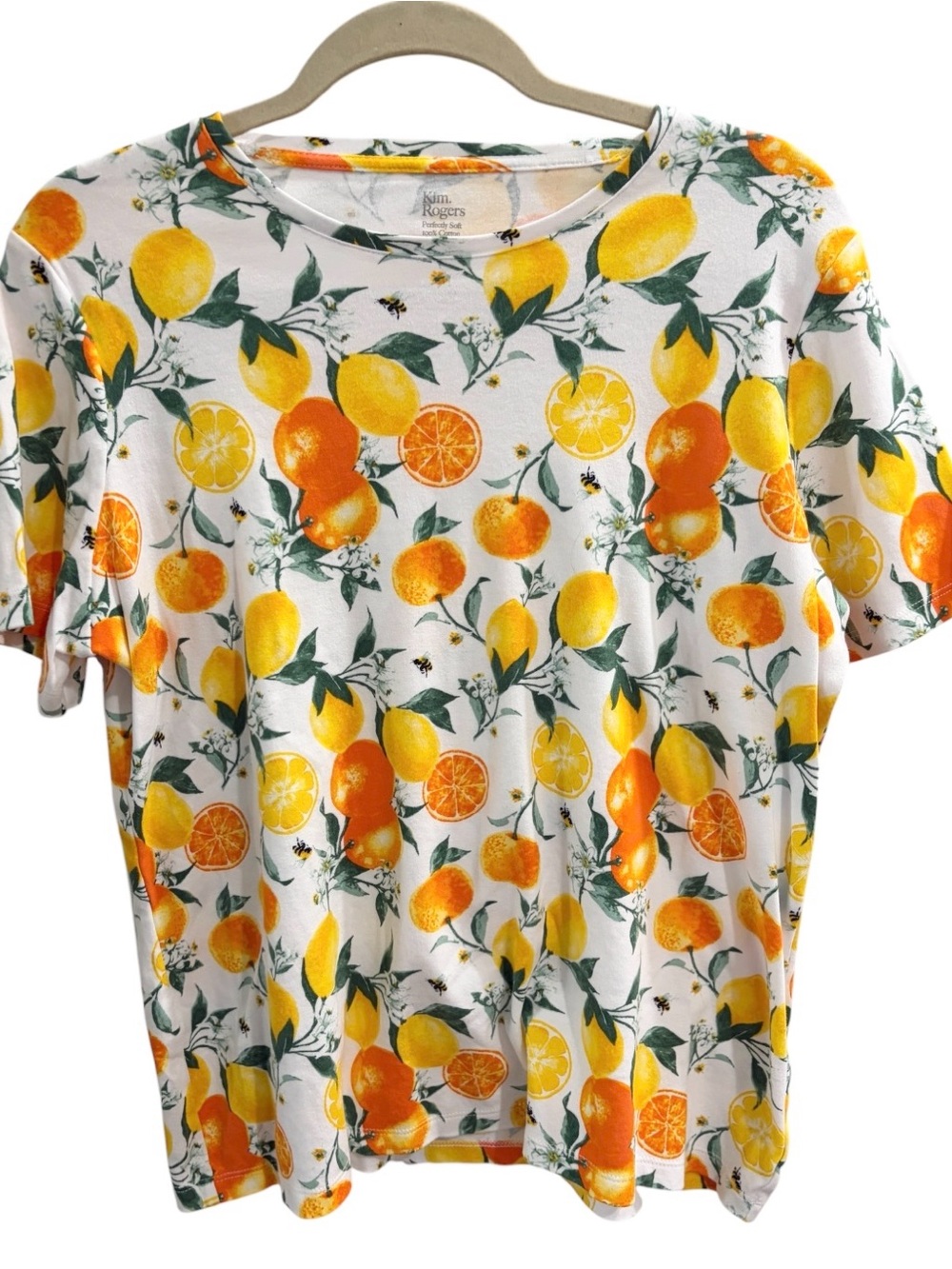 Kim Rogers Citrus & Bee Design Short Sleeve Tee. 100% Cotton. Large. Like New.